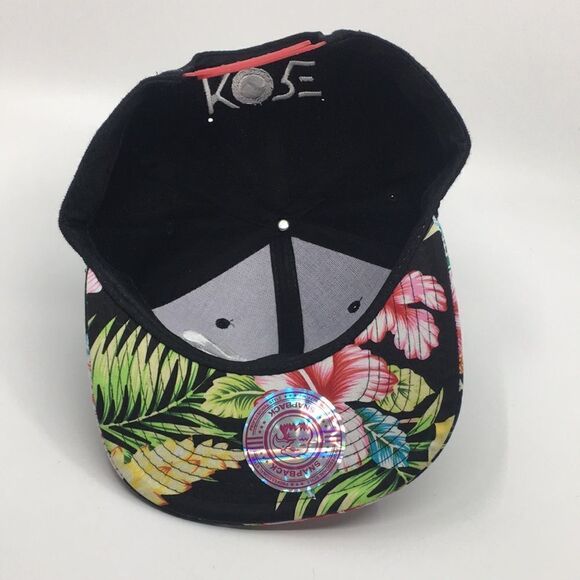 KORE Black and Floral Cap / Hat SnapBack 213 embroidery - Picture 9 of 15